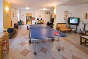 Attrezzature per ping pong presso Makarios Hotel o nelle vicinanze
