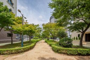 Zahrada ubytování Hotel Yaja Mokpo Peace Square
