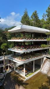 Zahrada ubytování HeHa Waterfall Suites & Camping Ground