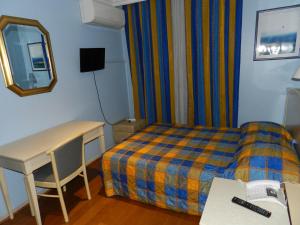 Postel nebo postele na pokoji v ubytování Antares hostel
