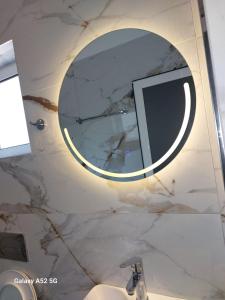 Ένα μπάνιο στο Leli Apartments