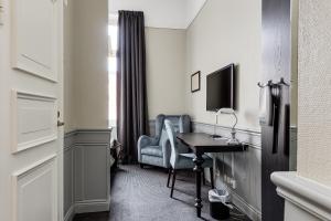 Μια τηλεόραση ή/και κέντρο ψυχαγωγίας στο Home Hotel Post