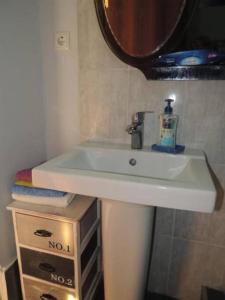 Imagine din galeria proprietății Window to the Sea In Maltakva Poti în Poti +43 fotografii