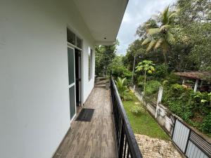 Κήπος έξω από το Wirges Villa - hikkaduwa