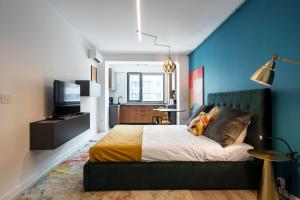 Postel nebo postele na pokoji v ubytování Brand New Apartments in Ivory Residence Pipera