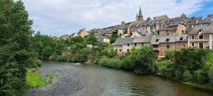 Φυσικό τοπίο κοντά σε αυτή η παραθεριστική κατοικία