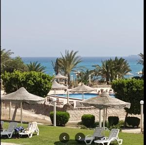 Πισίνα στο ή κοντά στο 2 غرفة فندقية بقرية فنار دي لونا