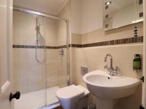 Bilik mandi di Samphire House +22 gambar