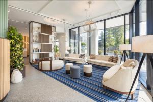 Гостиная зона в Courtyard by Marriott Milano Linate