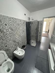 Ένα μπάνιο στο Casa Francesco +22 φωτογραφίες