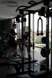 Posilňovňa alebo fitness centrum v ubytovaní Kora Nivaria Beach