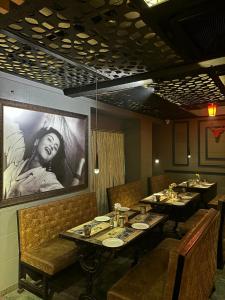 YerandwaneSuper Hotel O RK's Regency Near Navale Hospital Back Gate的相册照片
