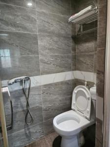 Ένα μπάνιο στο 香港金門賓館 KamMun Guest House