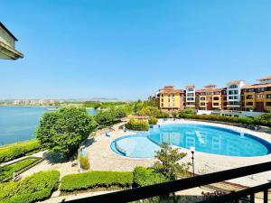 Bazén v ubytování Аpartments Comfort -Marina Cape nebo v jeho okolí