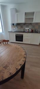 Photo de la galerie de l'établissement Appartement 1G 35m2 1 etage, à Saujon