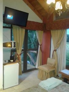 Imagen de la galería de Cabañas Orillas del Chimehuín - Suite, en Junín de los Andes