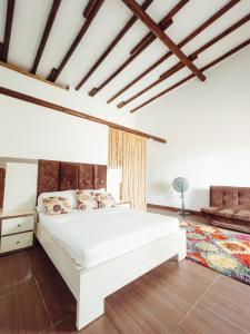 Postel nebo postele na pokoji v ubytování Medusa Hostel Isla Tintipan