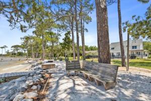 Loodusmaastik puhkemaja lähedal