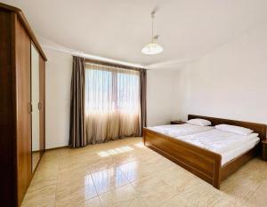 Postel nebo postele na pokoji v ubytování Аpartments Comfort -Marina Cape + 37 fotografií