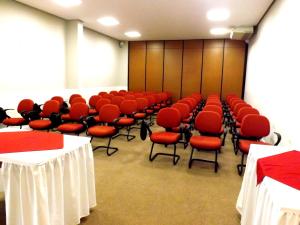Kawasan bisnes dan/atau bilik persidangan di JB Palace Hotel