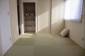 Fotografie z fotogalerie ubytování ハグミーオーシャン淡路島 HUGmeOcean awaji #庭付き一棟貸別荘 夕日を眺める西海岸沿い! ペットOK!#BBQ可#最大6名 v destinaci Sumoto