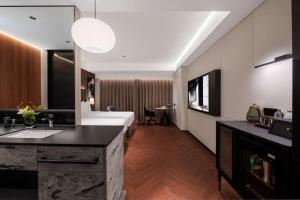 Η κουζίνα ή μικρή κουζίνα στο Intercity Hotel Shantou CHJ