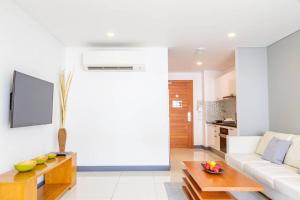 Μια τηλεόραση ή/και κέντρο ψυχαγωγίας στο Modern & Cozy Condo - Close to Beach in Koh Samui