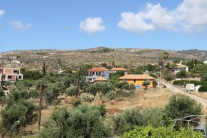 コロニにあるKallista Livadakiaのギャラリーの写真