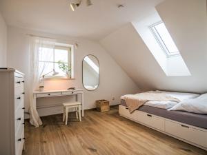 Postel nebo postele na pokoji v ubytování Apartment Zvonková by Interhome