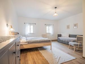 Postel nebo postele na pokoji v ubytování Apartment Zvonková by Interhome