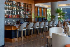 Salon ou bar de l'établissement Tryp by Wyndham Asuncion