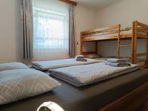 Ella Ferienwohnung客房内的一张或多张床位