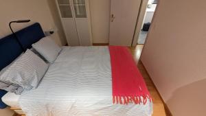 Lake Lucerne Paradise Apartment客房内的一张或多张床位
