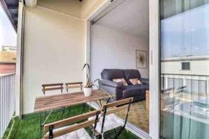 Ruang duduk di Le Corail du BOUCANET T4 de 70m2 en Duplex avec balcon et parking