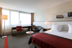 Postel nebo postele na pokoji v ubytování Holiday Inn Eindhoven Centre by IHG
