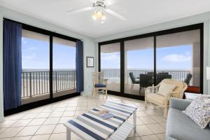Et opholdsområde på Windward Pointe 801- East corner-unit beachfront + 36 billeder