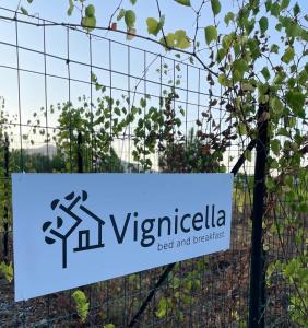 Certificato, attestato, insegna o altro documento esposto da B&B Vignicella