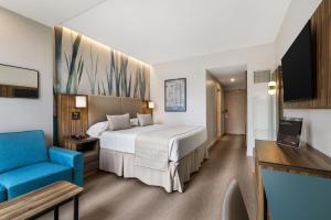Riu Plaza Chicago客房内的一张或多张床位