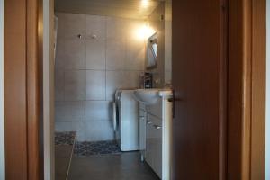 A bathroom at Casa Vacanze Sergio