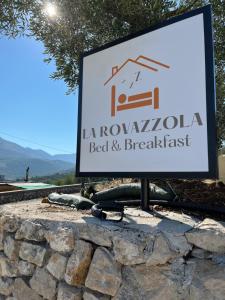 Nespecifikovaný výhled na hory nebo výhled na hory při pohledu z bed and breakfast