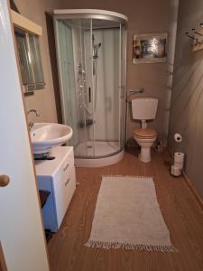 ห้องน้ำของ Alte Volksschule Raiding