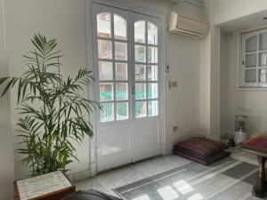 Ruang duduk di The Nest, Zamalek