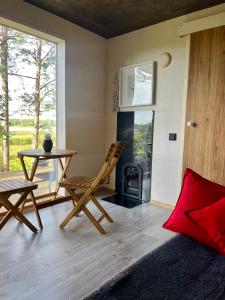 Posezení v ubytování Jahbazaar Camping Jūrmala