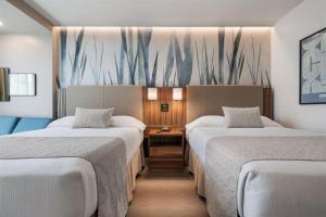 Riu Plaza Chicago客房内的一张或多张床位