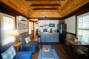 Η κουζίνα ή μικρή κουζίνα στο Wedgefield Bed & Breakfast