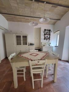 Fotografie z fotogalerie ubytování Magic Spell - 200 mq - zona centro - intera casa vacanze con ampi spazi relax, fino a 10 ospiti v destinaci Spello