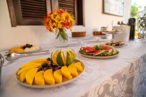 Comida na casa de hóspedes ou em algum lugar perto
