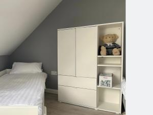 Uma cama ou camas num quarto em Leitrim Property Cork
