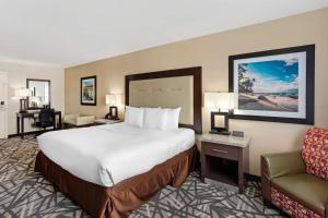 Postel nebo postele na pokoji v ubytování Best Western Atlantic City Beach Block + 23 fotografií