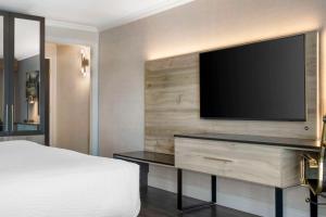 Postel nebo postele na pokoji v ubytování Best Western Plus Edmundston